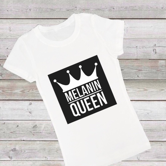 💚❤️ Melanin Queen T-Shirt ❤️💚 - Picture 1 of 1